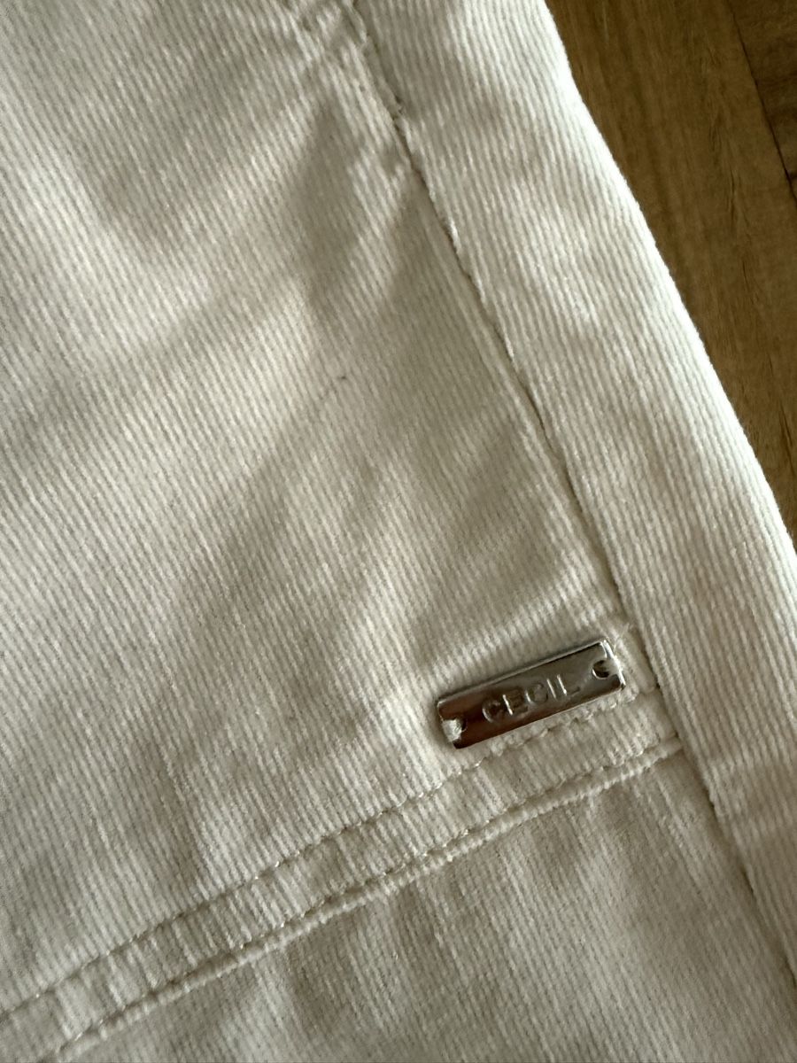 Pantaloni: Cecil hose – Usato da visp venduto da Kmemo1 4
