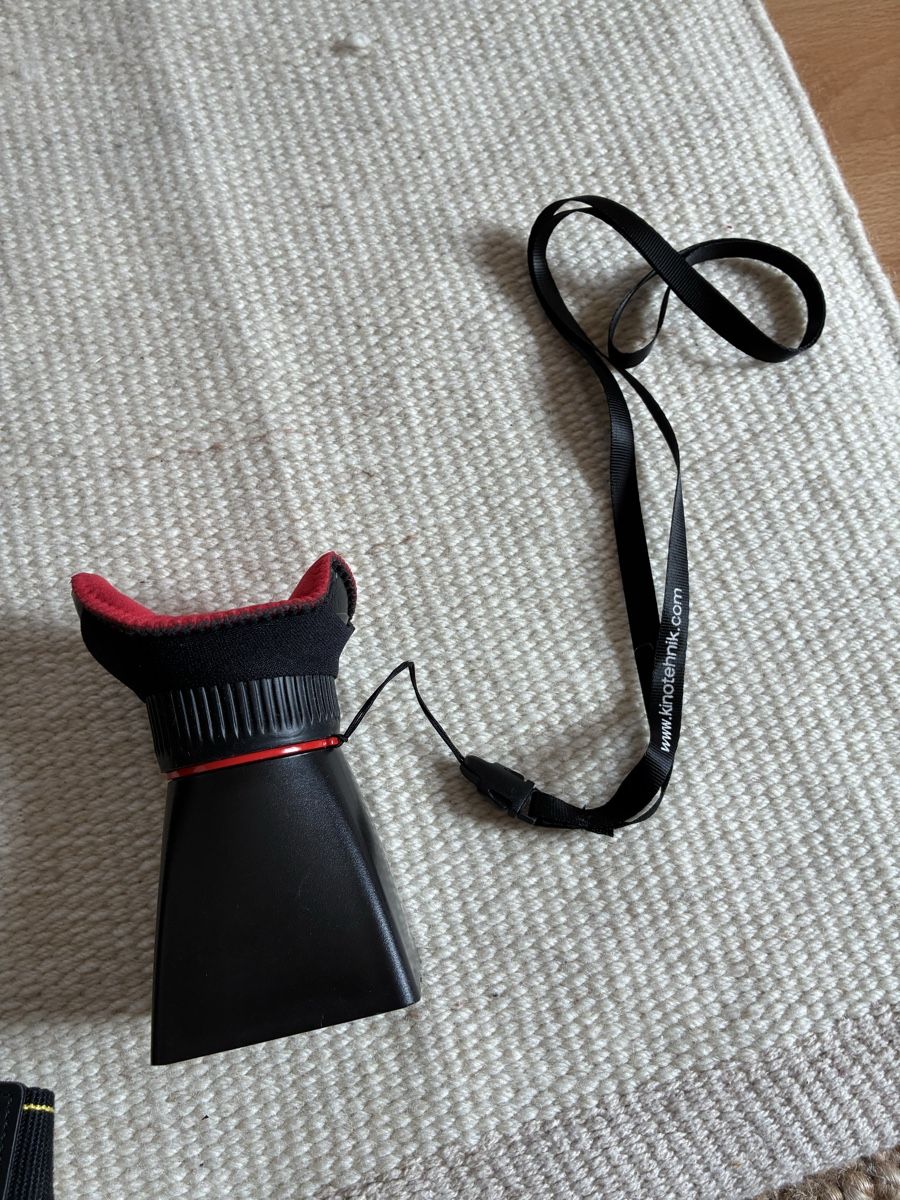 Nikon Fotocamera: LCDVF Screen loupe- Kinotehnik – Usato da Bern venduto da wisemagpie 9