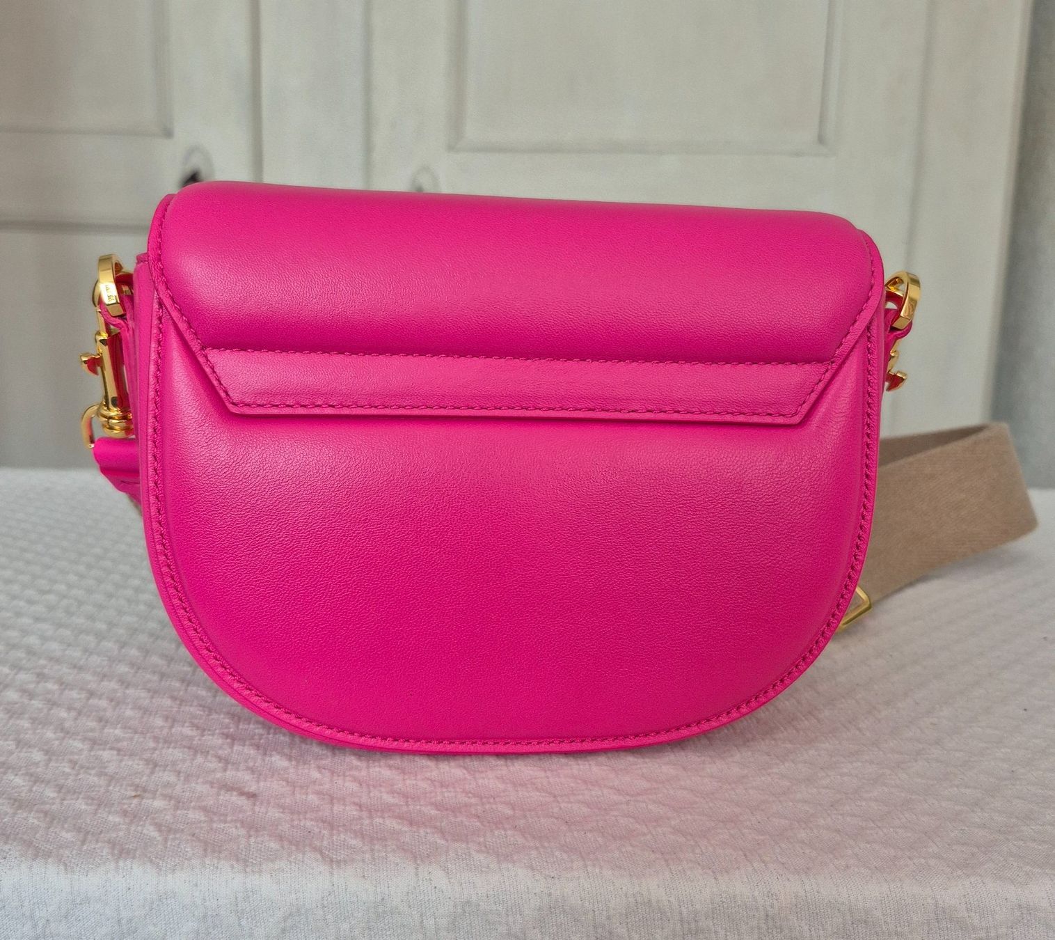 Mcm Borse da donna: Neue MCM Crossbody Bag aus Leder – Nuovo (secondo la descrizione) da Dottikon venduto da Pega7 3