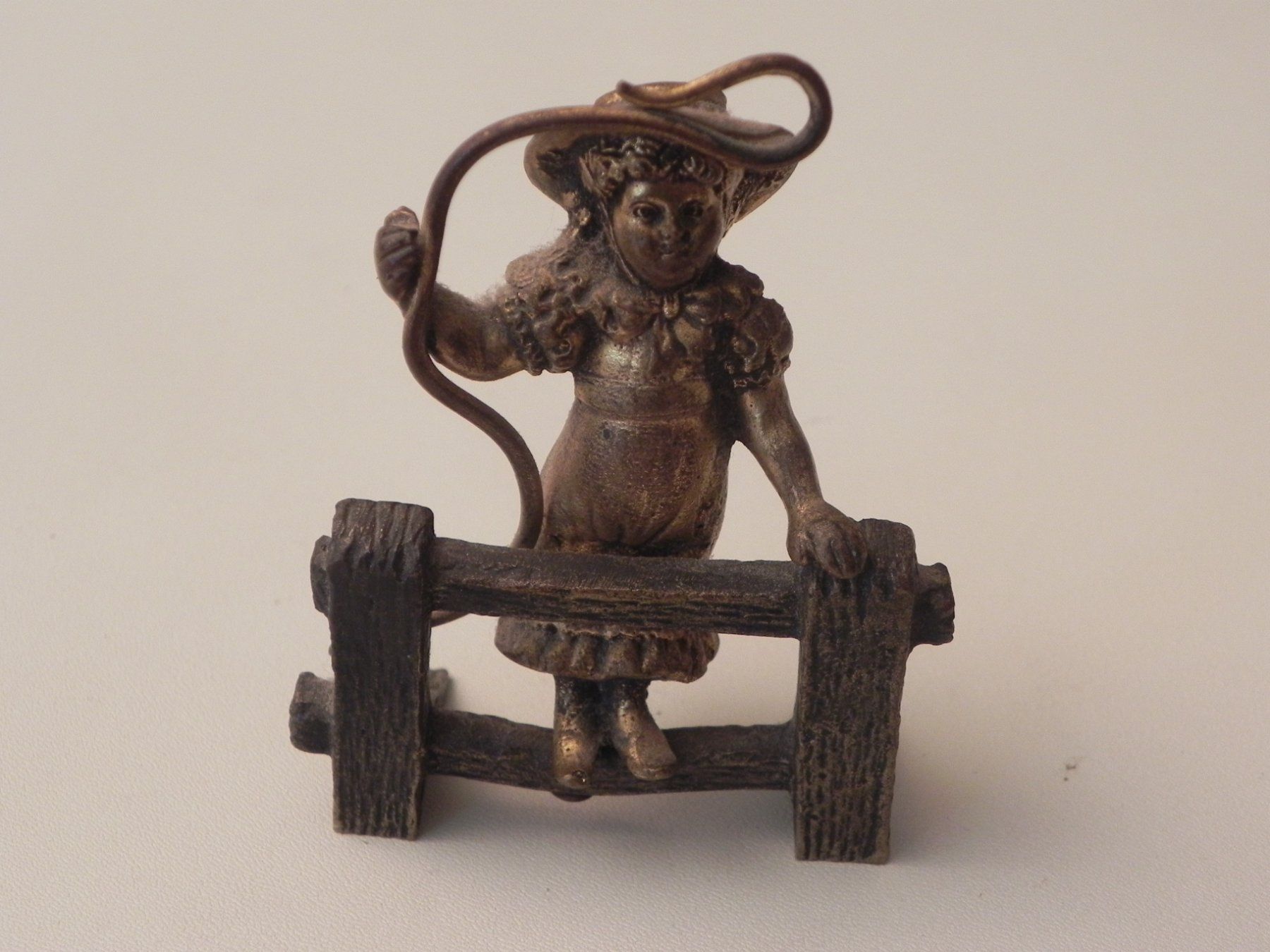 Figuren: Antike kleine Sammelfigur aus Messing oder Bronze – Gebraucht aus Minusio von Lory64