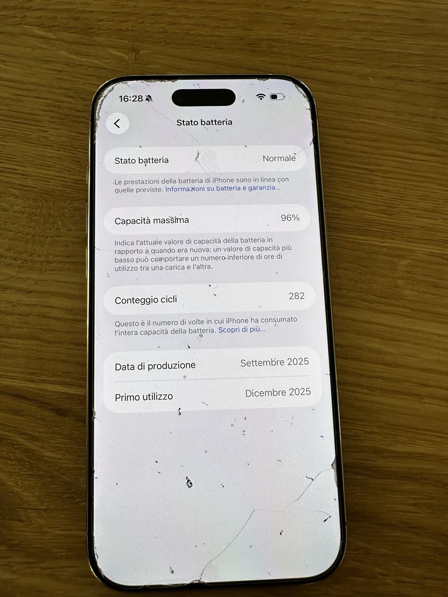 Apple Portables: iPhone 17 Air  – D'occasion à Winterthur par Carbone76 4