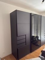 XXXLutz Kleiderschrank schwarz