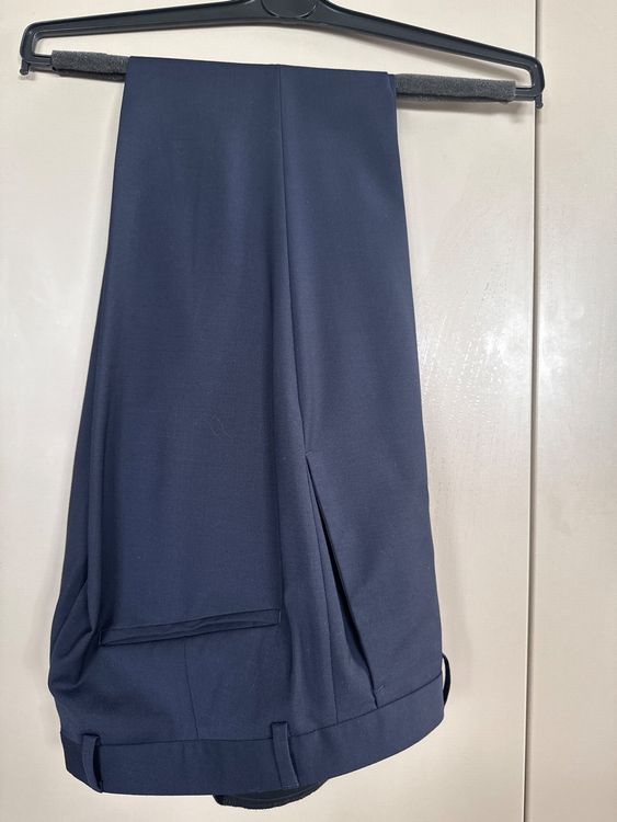 Hugo Boss Costumes: Eleganter Anzug Hugo Boss, Dunkelblau, Top Zustand, Gr. 44 – D'occasion à Widen par Nr1astrid 3