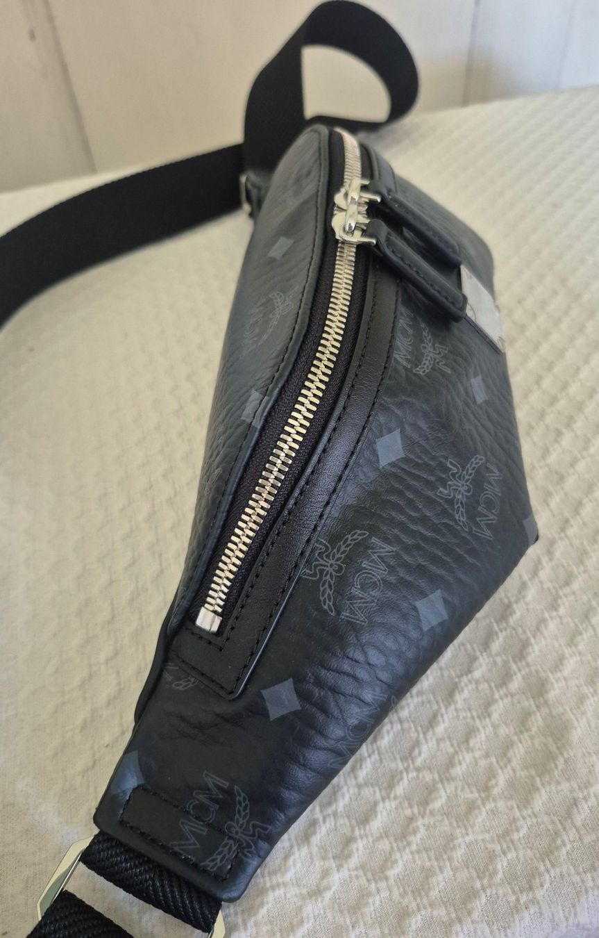 Mcm Borse: Neue MCM Belt Bag – Nuovo (secondo la descrizione) da Dottikon venduto da Pega7 4