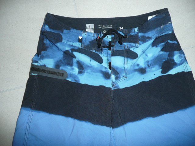 Quiksilver Badehosen: Badeshorts von Quicksilver Gr. 24 – Gebraucht aus Zug von falama 2