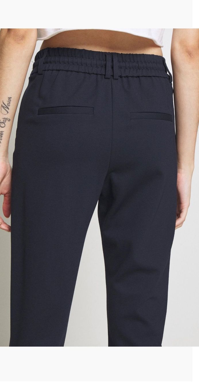 Only Pantaloni: ONLY Stoffhose blau – Usato da Maisprach venduto da jokoundklaas 1