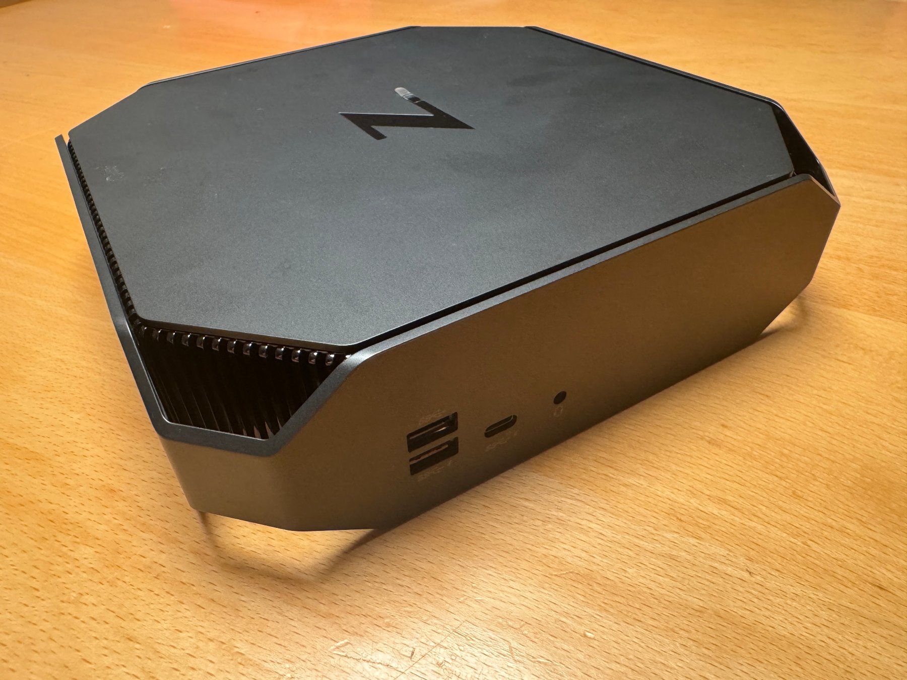 Hewlett Packard PCs: HP Z2 Mini G4 Workstation – Gebraucht aus Bremgarten AG von joker_eat_world 2