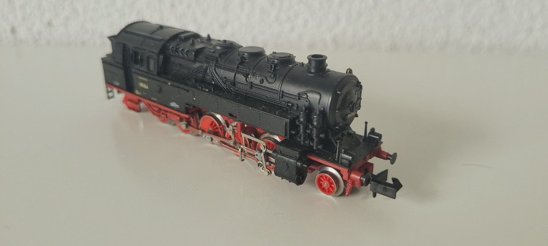Arnold Modellini di ferrovie: Dampflok DB BR 95 /Arnold 2283 – Usato da Wittenbach venduto da Hase113 2