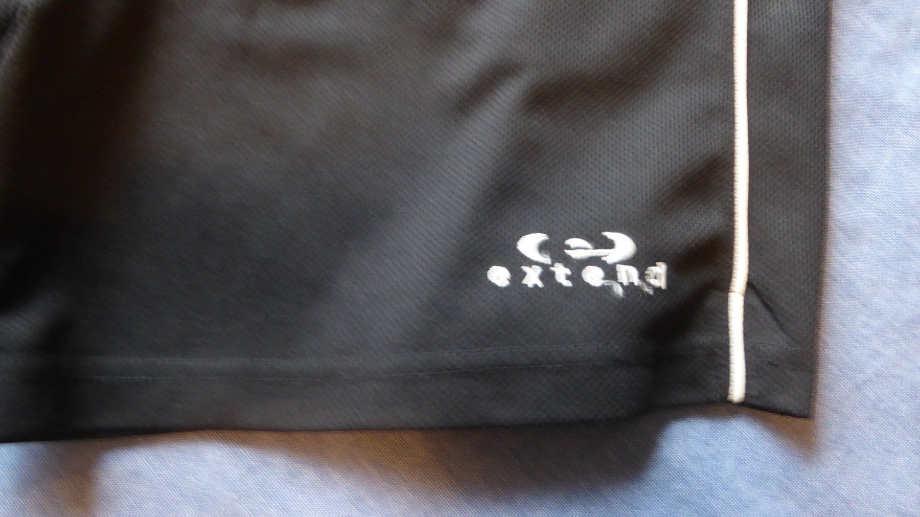 Hosen: Kurze Sport Hose  Gr S exend – Gebraucht aus Sargans von Benziner 1