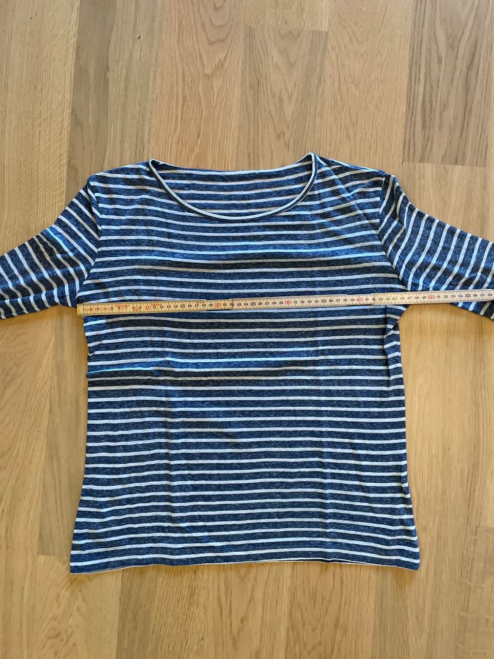 T-shirt: Langarm Tshirt S – Usato da Basel venduto da pilzliii 3