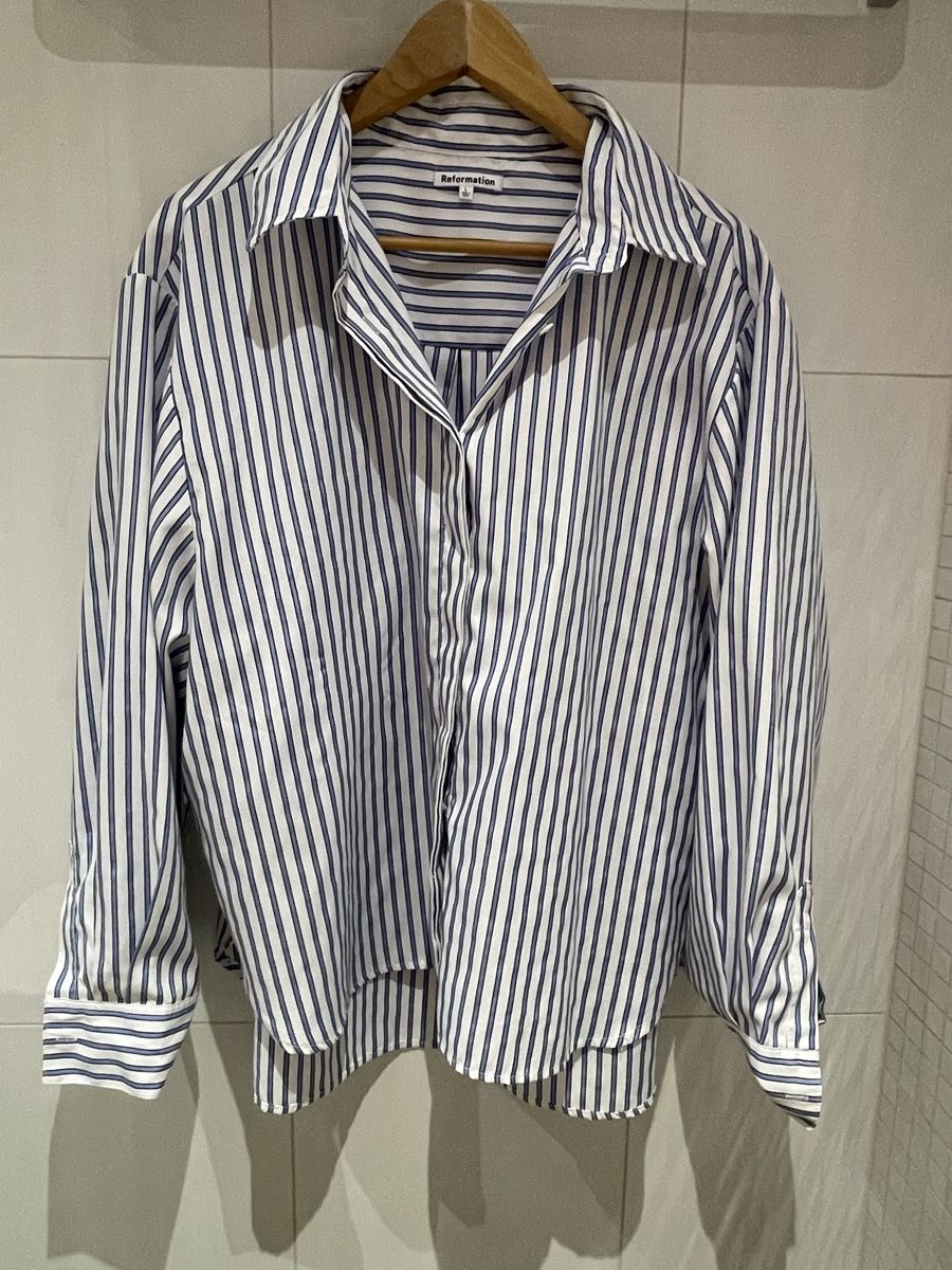 Reformation Chemisiers: Reformation Bluse (oversized, Grösse L) – D'occasion à Mauren par toppiloppi 1