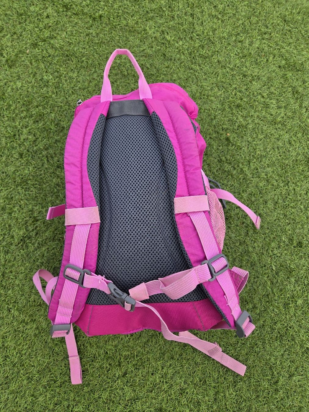Borse & Zaini: Kinderrucksack Trekking Rucksack Pink/Lila – Usato da Humlikon venduto da Groovy5 3