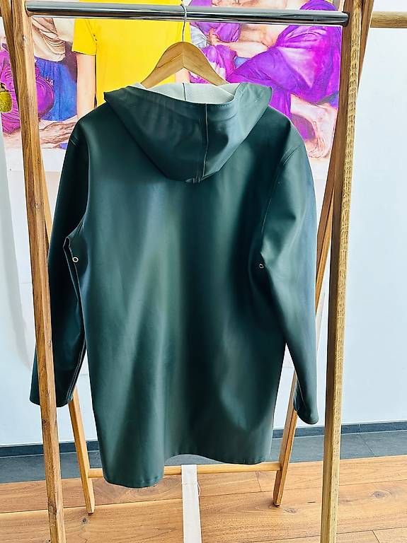 Manteaux: Stutterheim Regenmantel  – D'occasion à Bellikon par DW54 2