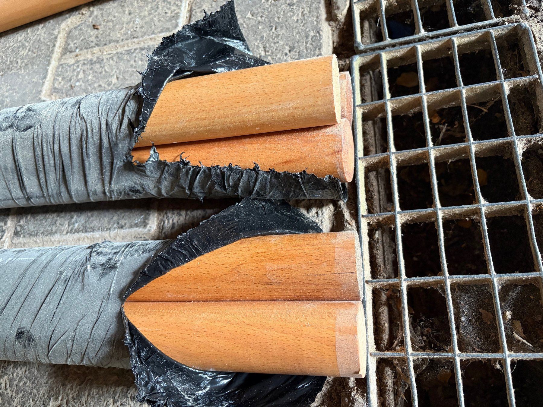Geländer: Handlaufstangen in Buche – Neu (gemäss Beschreibung) aus Rothrist von SchHunWerGmbH 2
