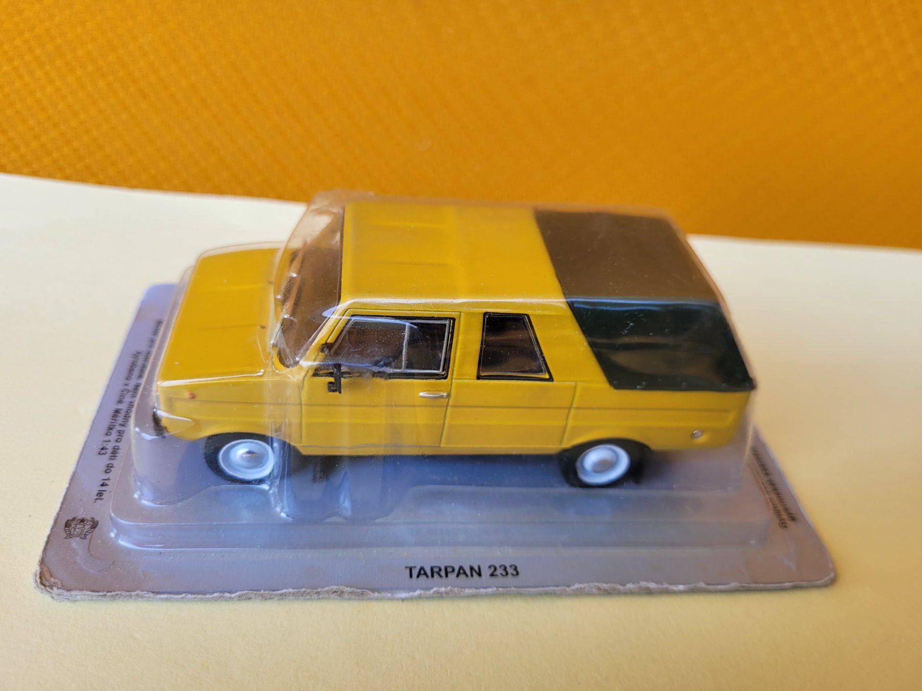Modellini d'auto: Tarpan 233 jaune 1:43 DeA - Pologne – Nuovo (secondo la descrizione) da Domdidier venduto da Bimbo57
