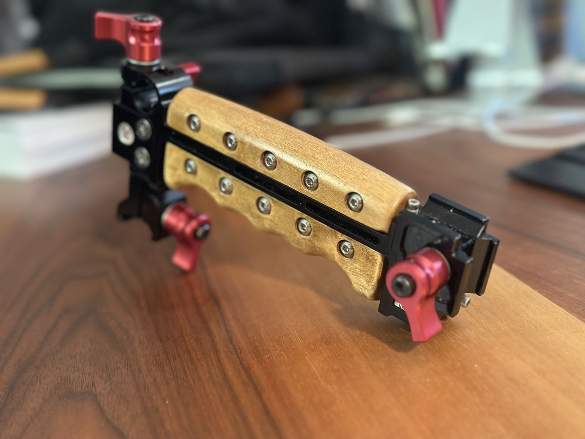 Appareil photo: Zacuto Griff top handle  – D'occasion à Rovio par maxmac 1