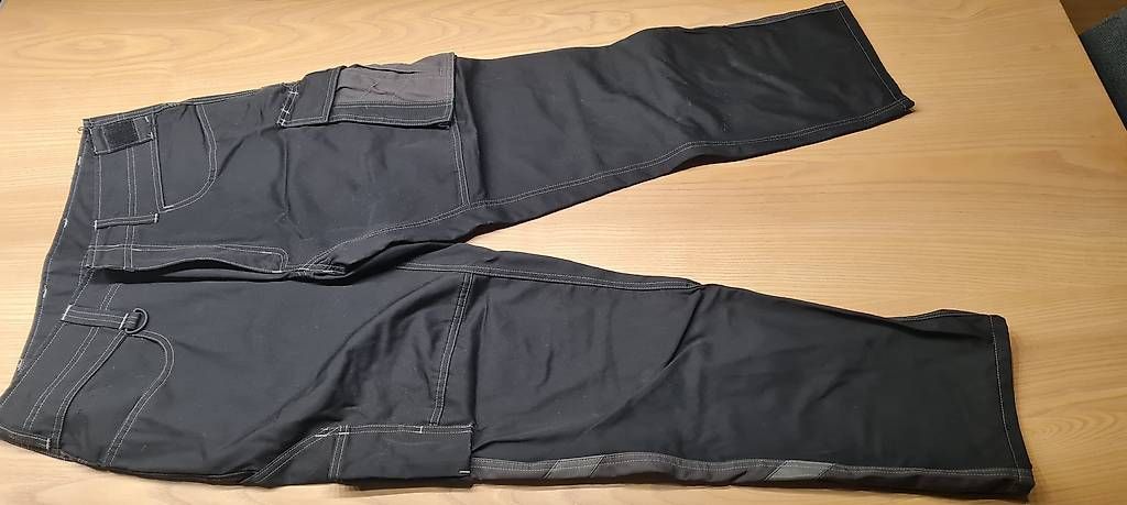Pantaloni: Arbeitshose Mascot – Usato da Brislach venduto da Chholz 3