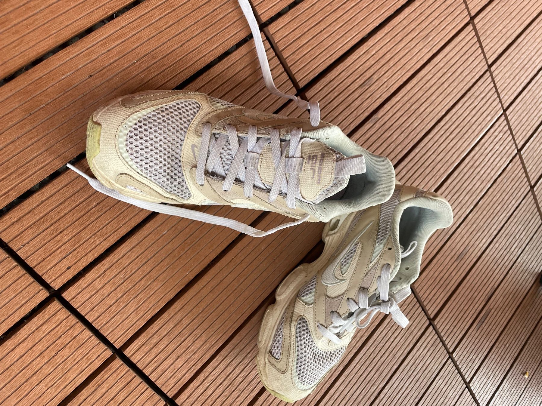 Nike Damenschuhe: Nike Air Zoom – Gebraucht aus Bern von B.S.S 1