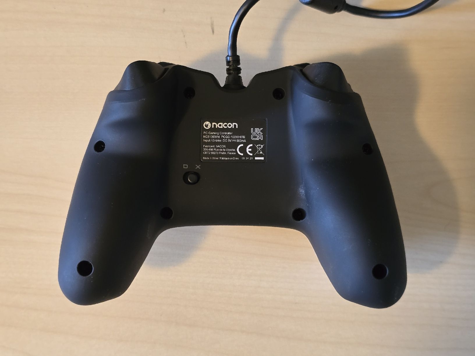 Controller: Nacon GC-100 PC Gaming Controller Weiss neu – Nuovo e nell'imballaggio originale da Zürich venduto da J.Gimple 4