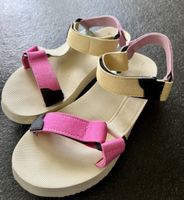 Sommer Sandalen Grösse 37