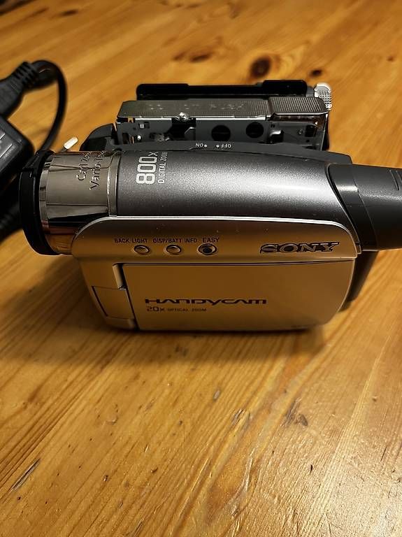 Videocamere: Videokamera Mini DV – Usato da Grub SG venduto da Ruebis99 2