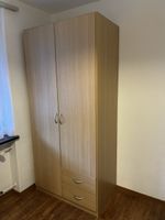 Kleiderschrank Holzoptik mit zwei Schubladen gebraucht