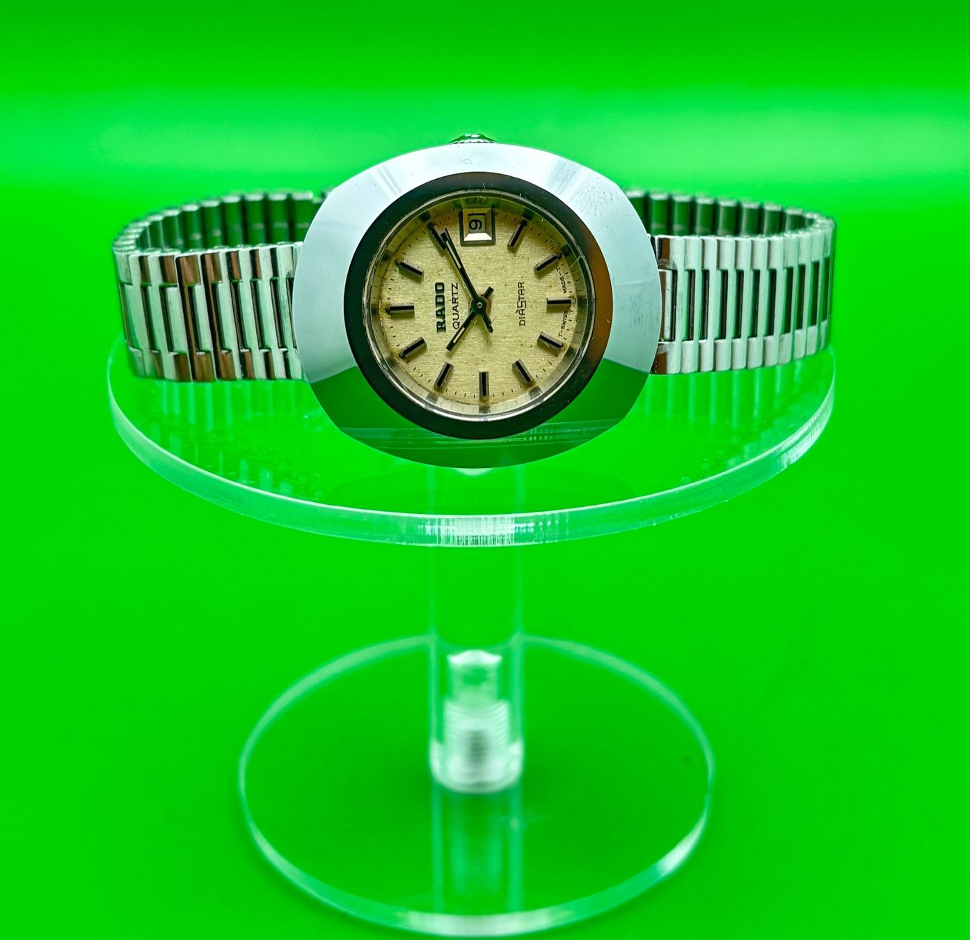 Rado Montres: RADO DIASTAR DAMENUHR – D'occasion à Rorschach par ZeitWerk.10 7