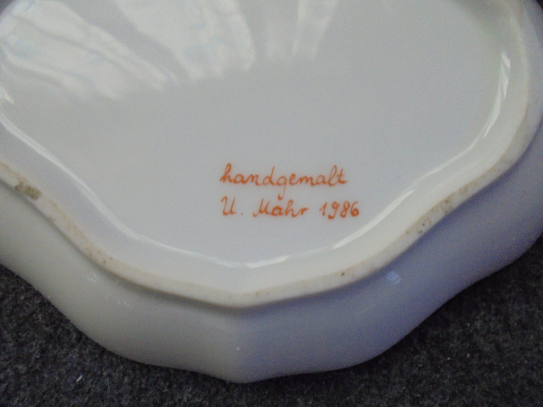 Ciotole: kleines dekoratives Schälchen handgemalt, mit Goldrand – Usato da Rüschegg-Heubach venduto da Ofen111 1