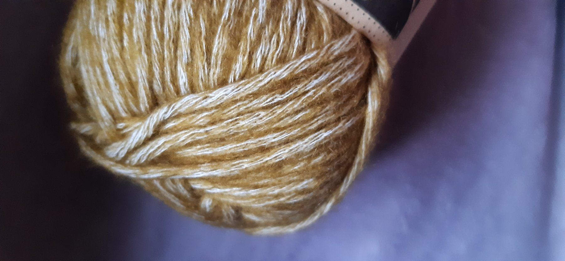 Hüte, Mützen & Caps: Handgestrickte Mütze "Strohfeuer" – Neu und originalverpackt aus Doppleschwand von FraeuleinKarotte 3