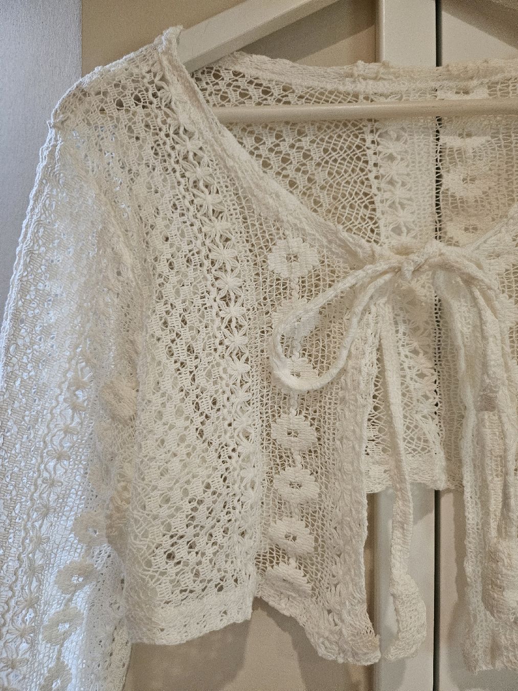 Bolero: Bolero weiss spitze – Nuovo (secondo la descrizione) da Allschwil venduto da na.wi.90 3