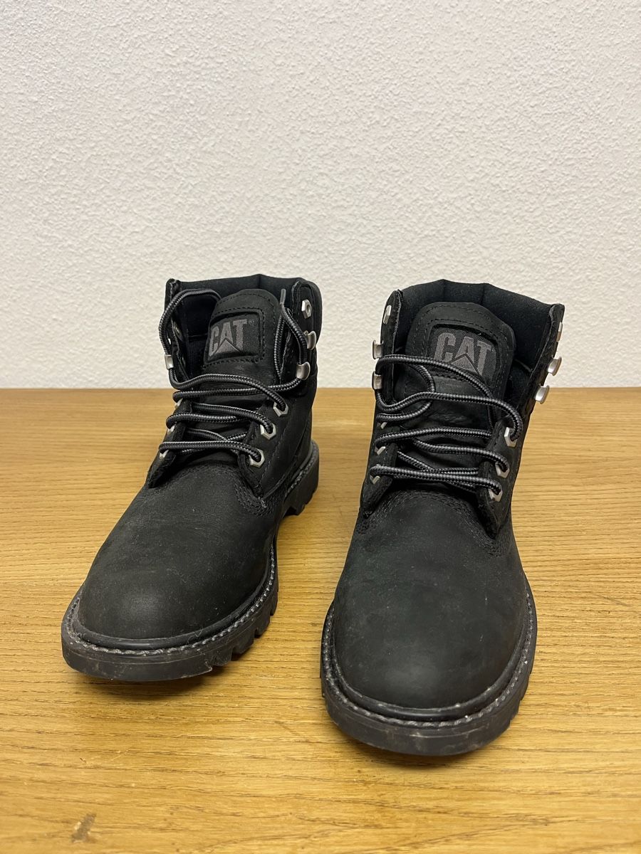 Caterpillar Scarpe da donna: Schwarze Caterpillar Schuhe Grösse 38 – Usato da Teufenthal AG venduto da Nanahu 1