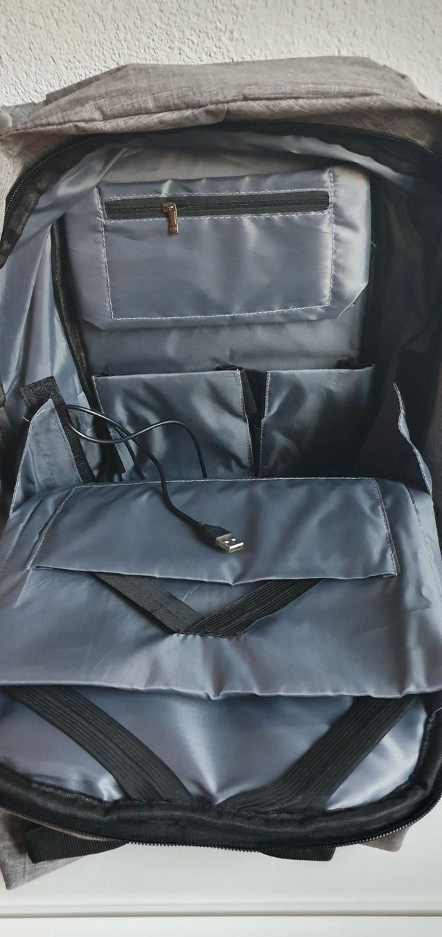 Rucksäcke: Anti Diebstahl Laptop Rucksack – Neu (gemäss Beschreibung) aus Sachseln von Palur 4