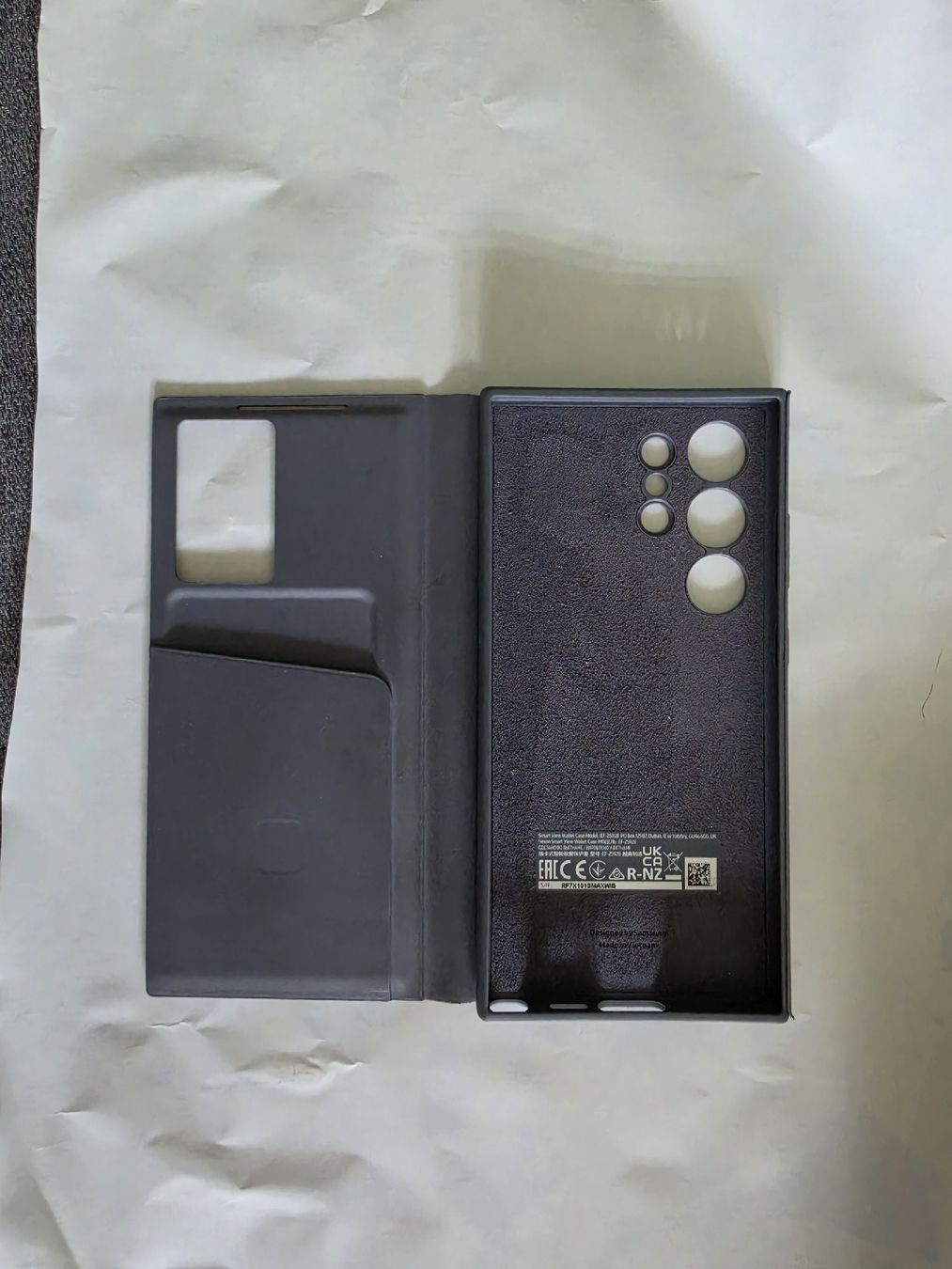 Samsung Covers & Schutzfolien: samsung Galaxy s24 Ultra Hülle – Gebraucht aus Turbenthal von urb_jnz9 1