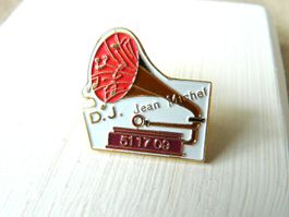 ❗ DJ Jean-Michel gramophone musique   +Versand Pin M13L.5