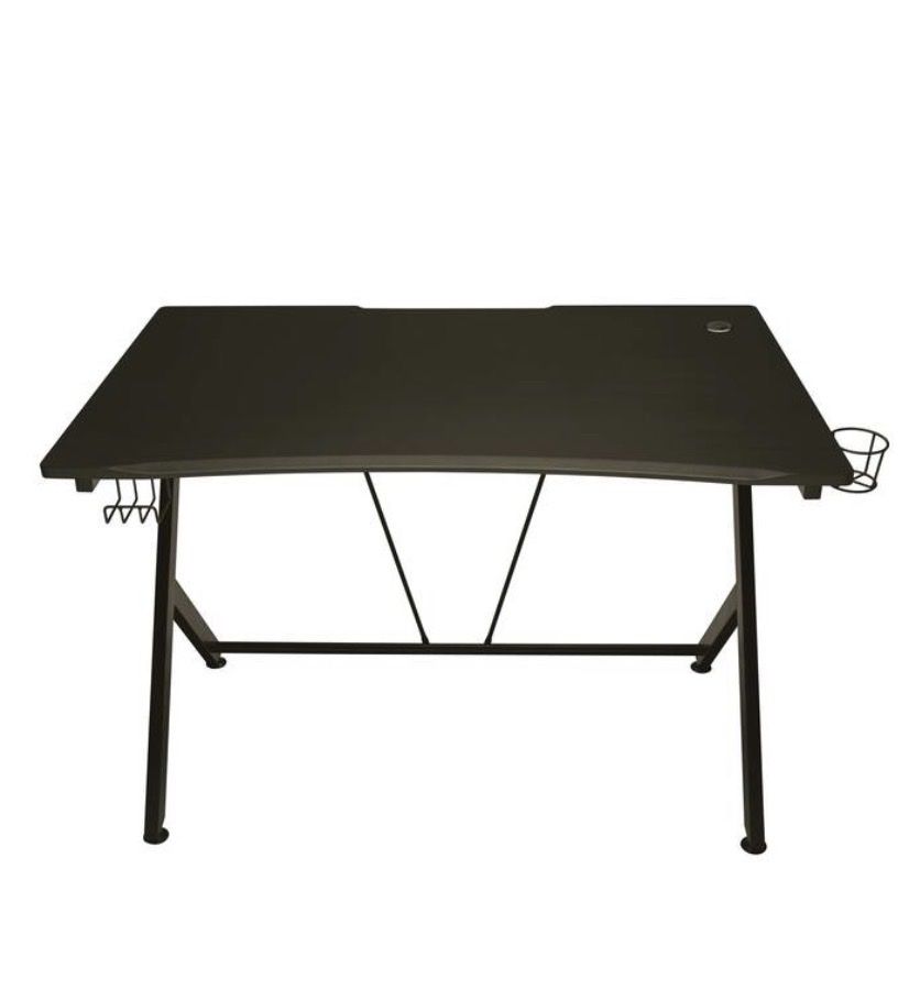 Scrivanie: TRUST Gaming Tisch Dominus GXT 711 – Usato da Rorschacherberg venduto da wakeupfi1ip 2
