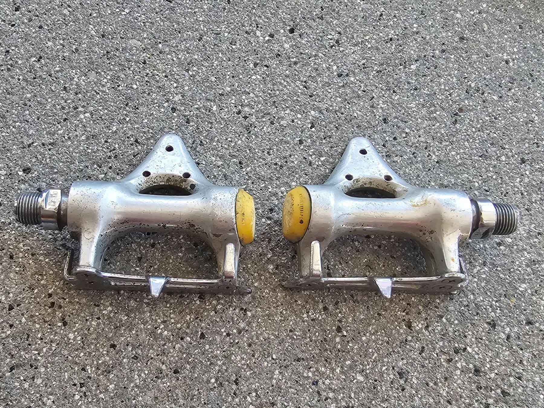 Shimano Pezzi di ricambio: SHIMANO 600 Rennrad Pedale – Usato da Lengnau AG venduto da Scheslain01 1