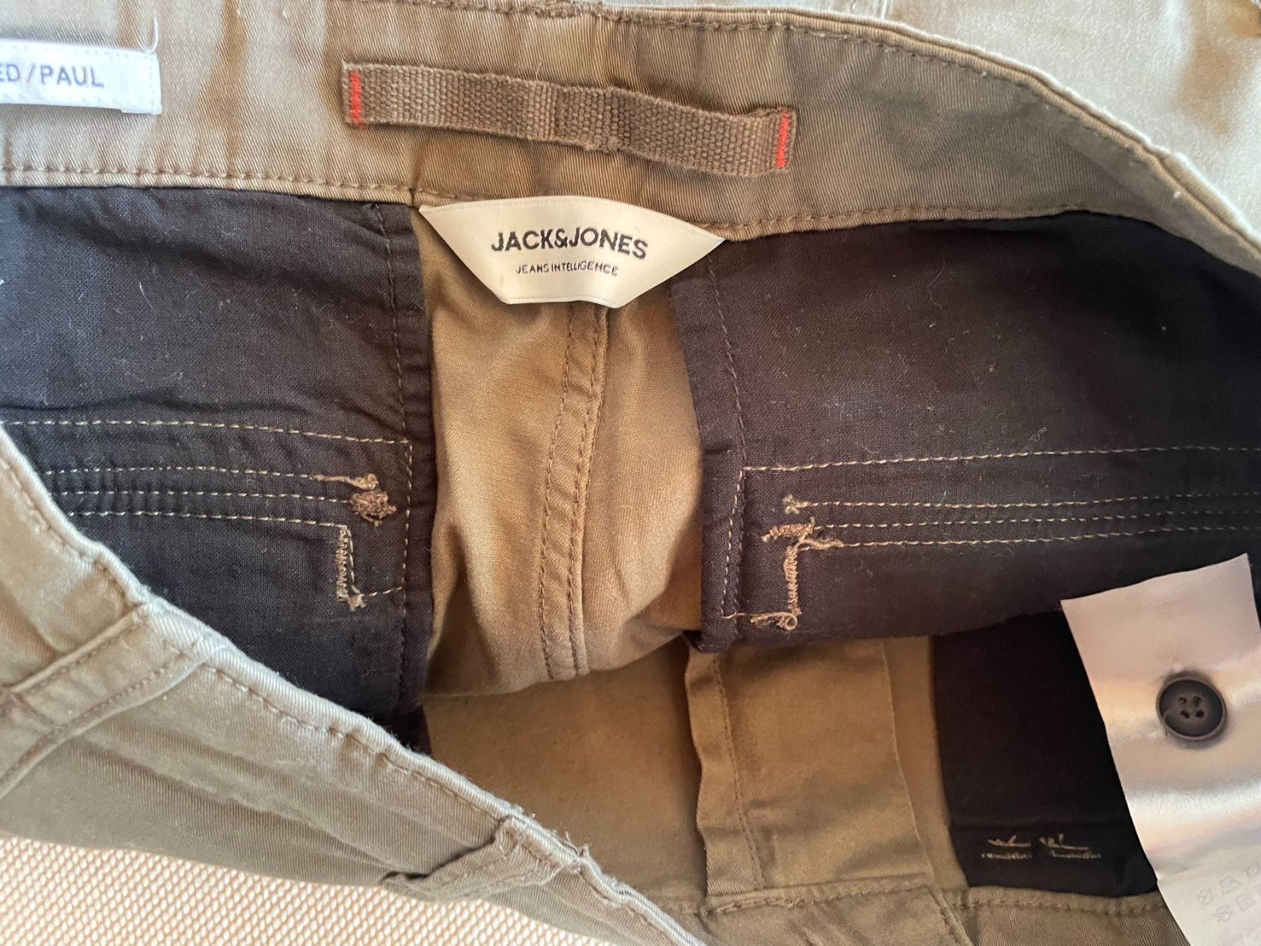 Pantaloni: Schöne Hose Gr. 32/34 Jack & Jones – Usato da Duggingen venduto da osere 2