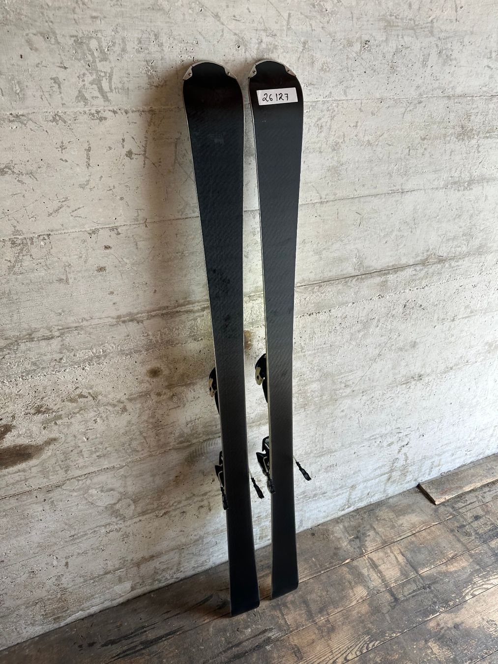 Völkl Sci: Völkl Racetiger SC Ski 158CM – Usato da Emmenbrücke venduto da karkarkar 5