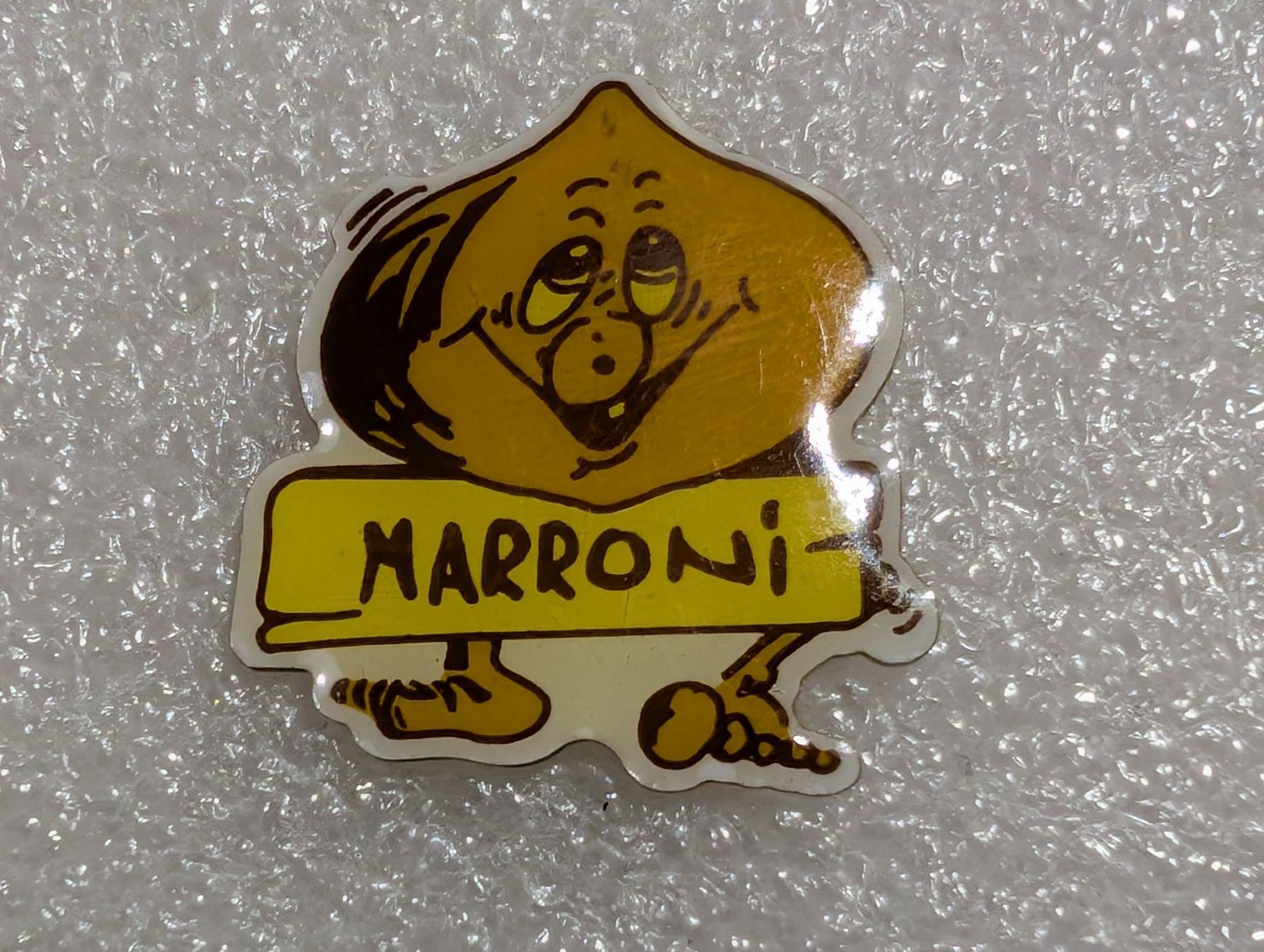 Plaquettes & Badges: Ansteckpin 265: Marroni – D'occasion à Oppligen par Pin-Fall-Shop