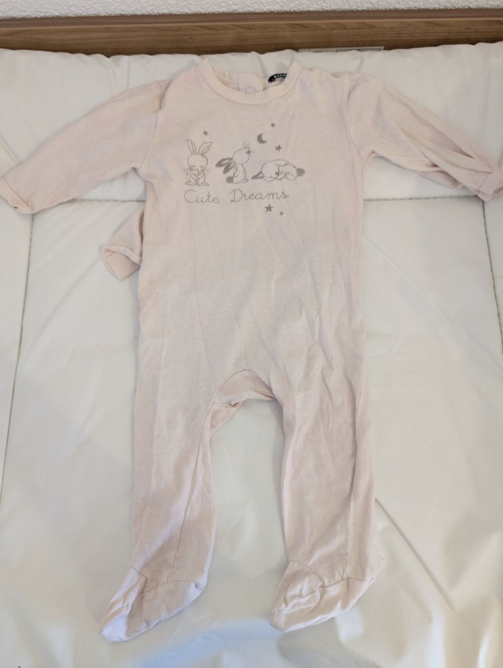 Pyjamas: Baby Pyjama – Gebraucht aus Buchs ZH von indli10