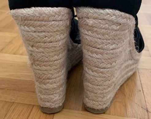 Scarpe da donna: Chaussures été - Talons Noirs Taille 36 Xti – Usato da Gland venduto da ms_ 2