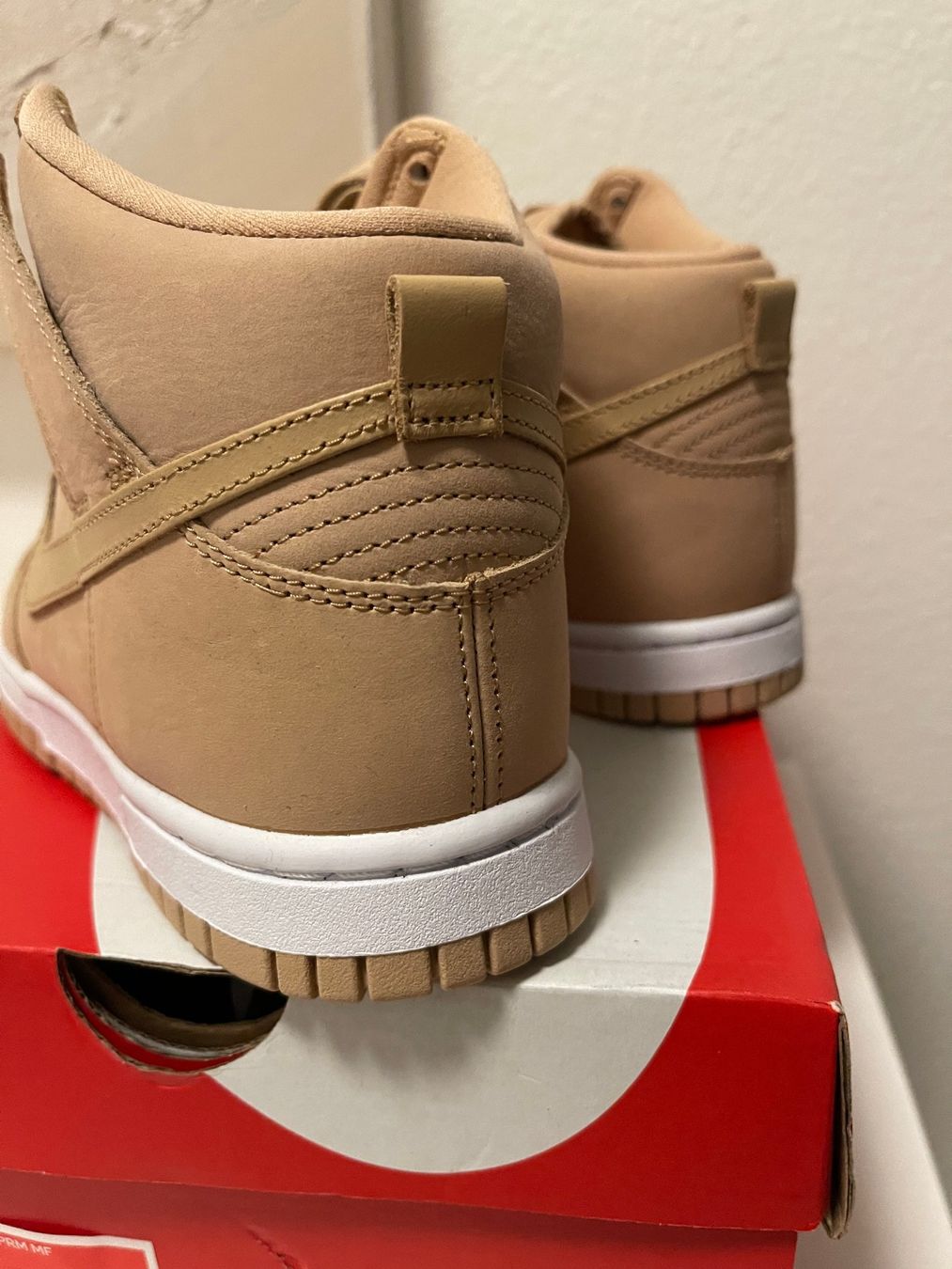 Nike Scarpe da donna: Nike Dunk High Womens " Vachetta Tan " Eu 36.5 – Nuovo e nell'imballaggio originale da Luzern venduto da blumentopf783 2