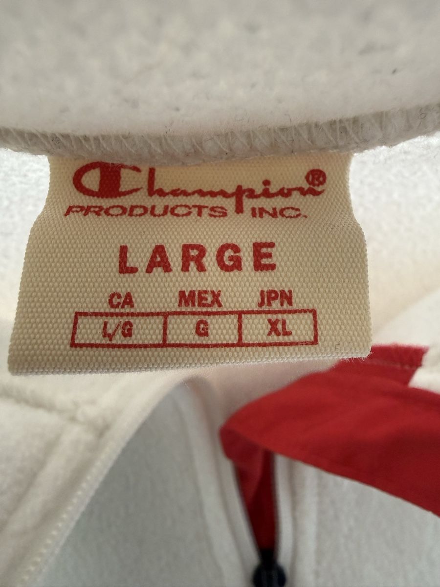 Champion Maglioni & Felpe: Champion Fleece Pullover weiss – Usato da Au ZH venduto da flo_b2cl 3