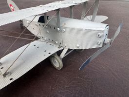 Antikes Flugzeug, Blechspielzeug, Schweizer Armee, vintage