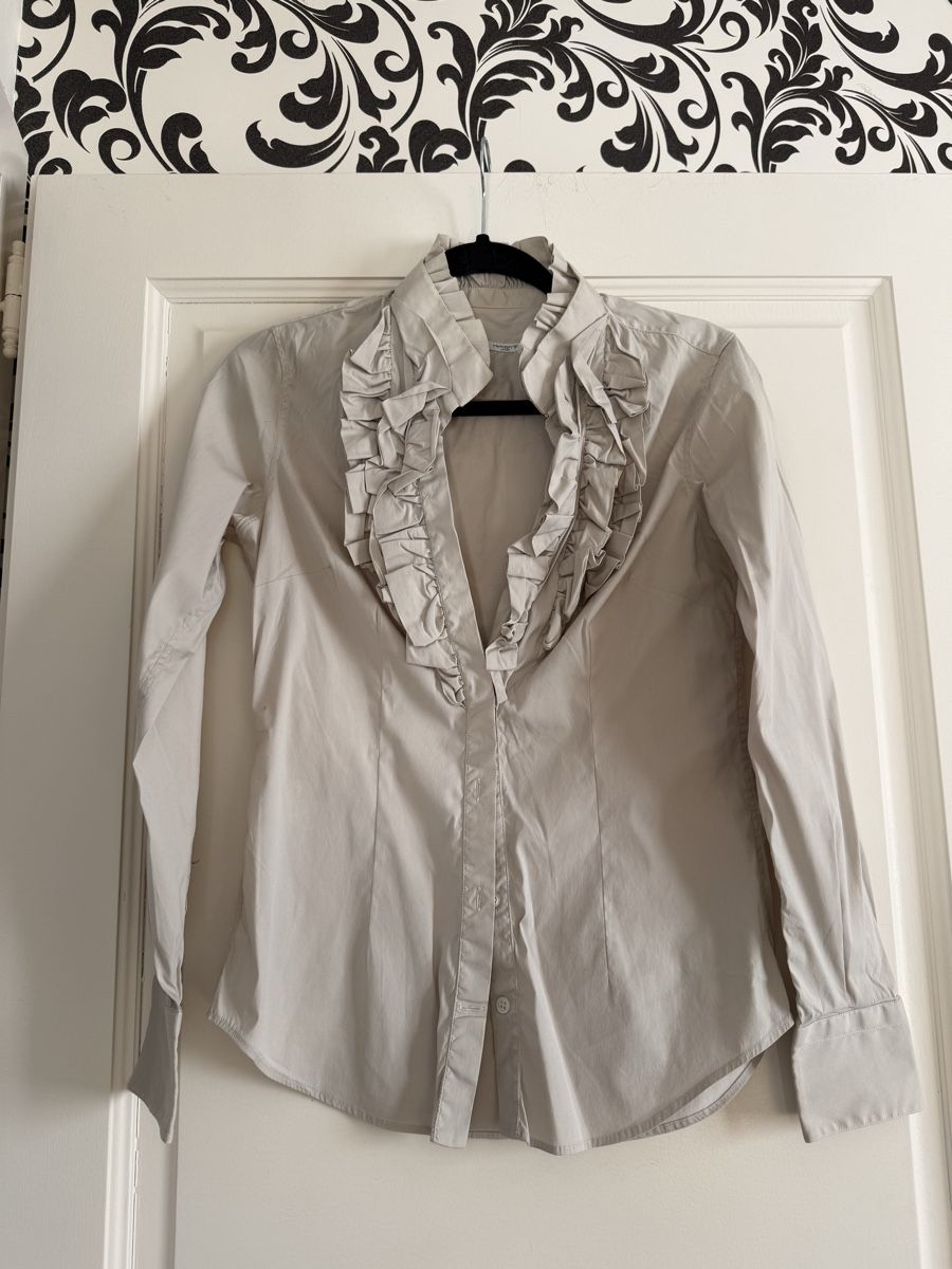 Camicette: Off-white Shirt – Usato da Corsier-sur-Vevey venduto da Kristina.Nova