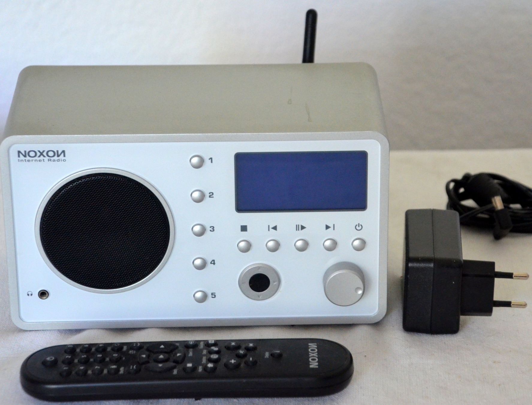 Radios: Internet Radio Terratec Noxon iRadio – D'occasion à Collonges par arashee