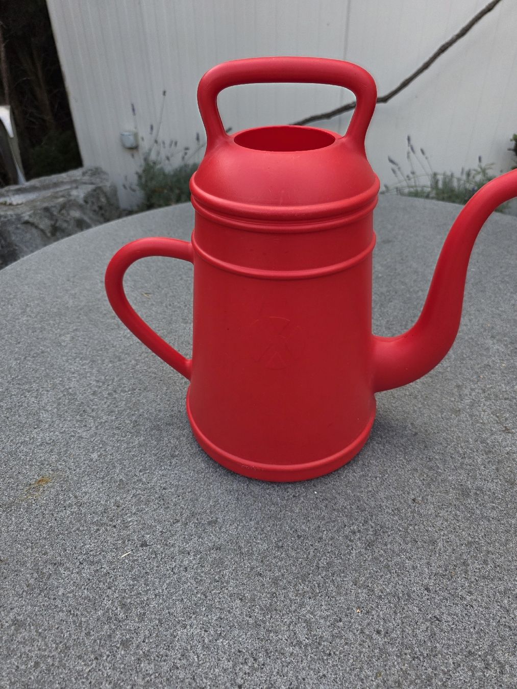 Humidifier & Arroser: Giesskanne rot 12 Liter – D'occasion à Alberswil par mario889 2