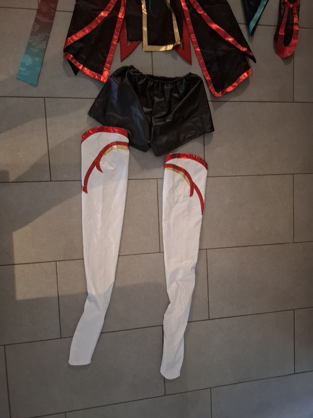 Kostüme: Cosplay / Sagenschöpferin Irelia – Gebraucht aus Seengen von Zardenia_7 5