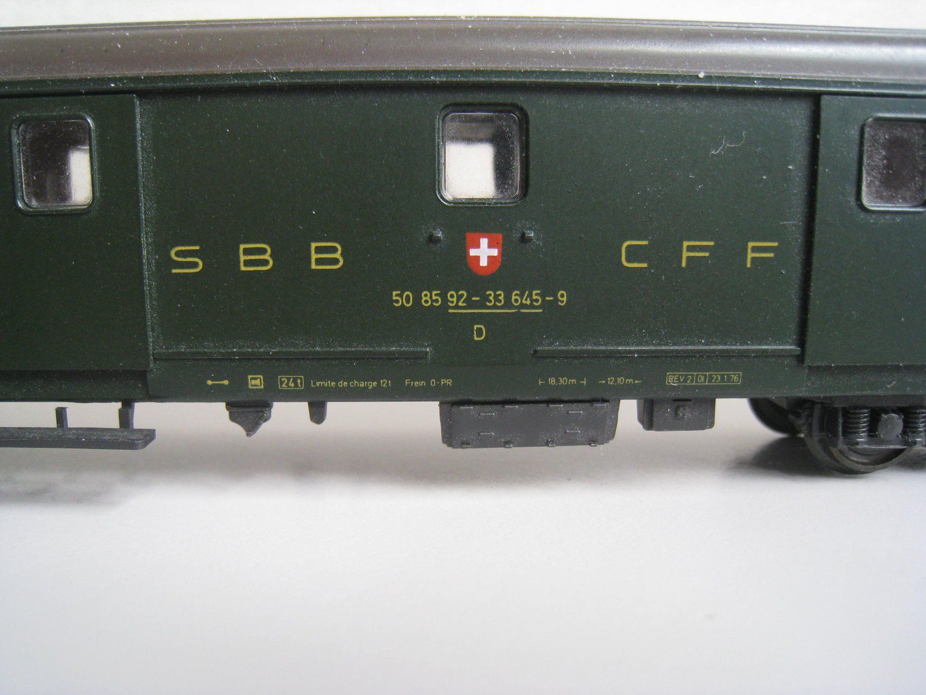 Roco Modellini di ferrovie: Roco, 4 Achser SBB Gepäck-Wagen – Usato da Buchs ZH venduto da swiss-train 1
