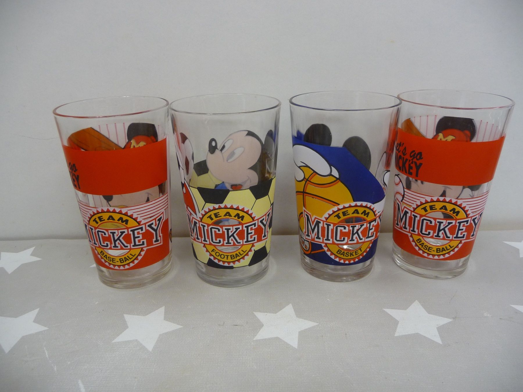 Disney Bicchieri: 4 Mickey Mouse Gläser – Usato da Rafz venduto da Powacaddy 1